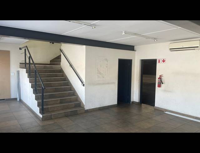 3,568M² WAREHOUSE TO LET IN PRETORIA INDUSTRIAL